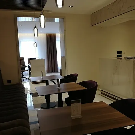 Hotel Ideja 3*
